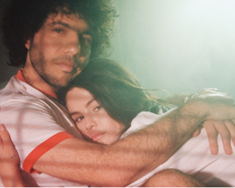 Imagem do post Selena Gomez e Benny Blanco anunciam o álbum colaborativo “I Said I Love You First”, que tem lançamento previsto para 21 de março